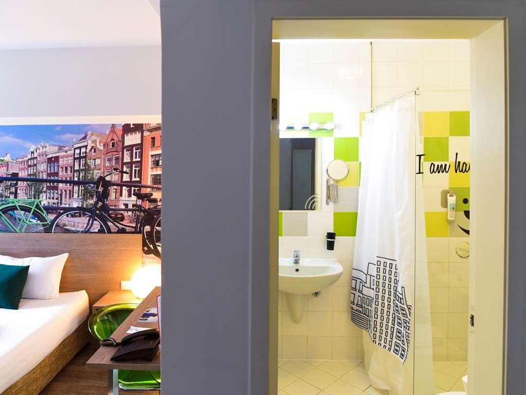 Ibis Styles Skopje Hotell Rum bild