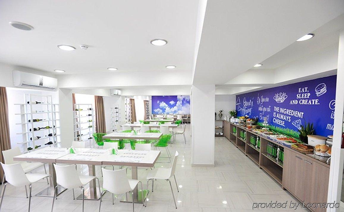 Ibis Styles Skopje Hotell Exteriör bild