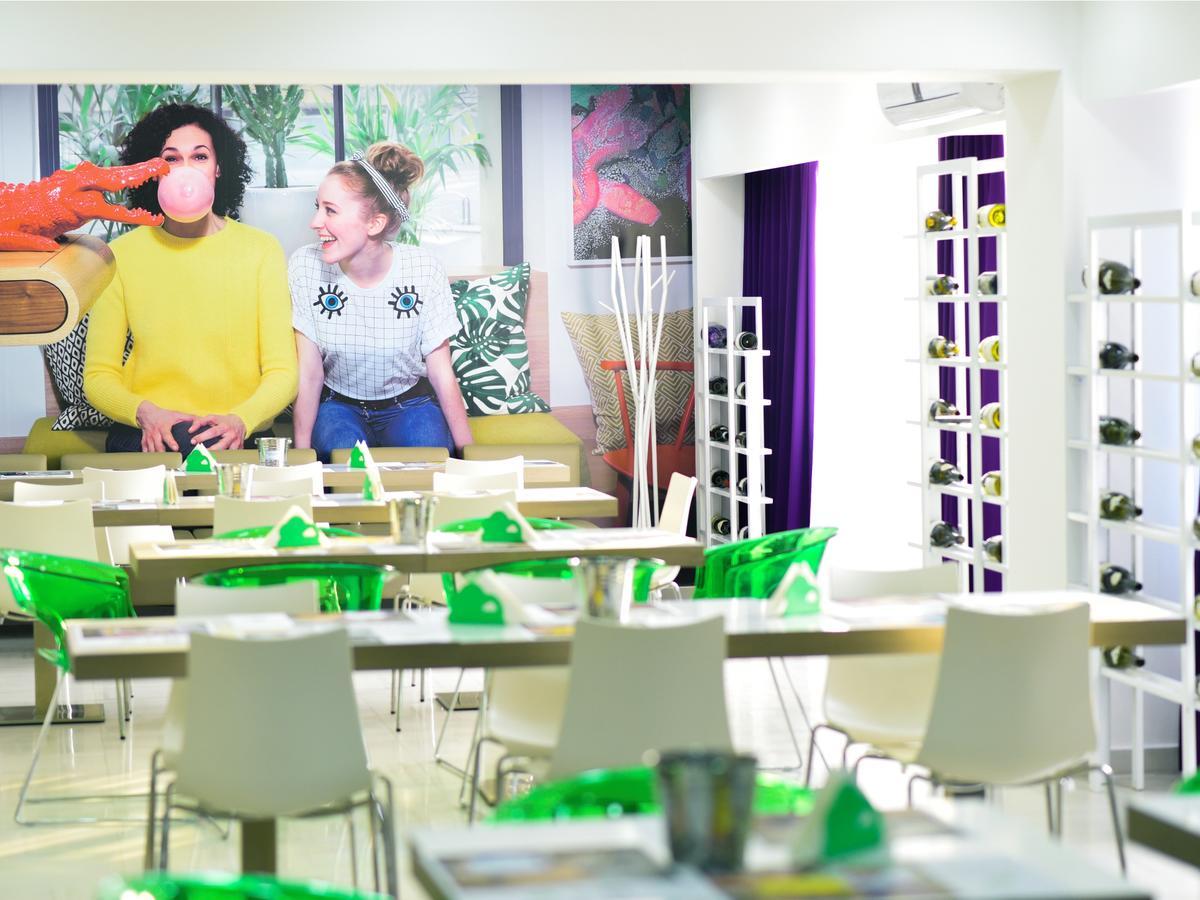 Ibis Styles Skopje Hotell Exteriör bild